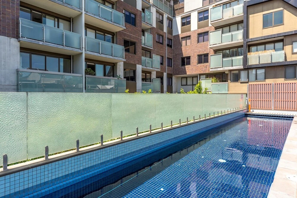 Fitzroy lifestyle 1 bed with pool, spa, sauna & gym