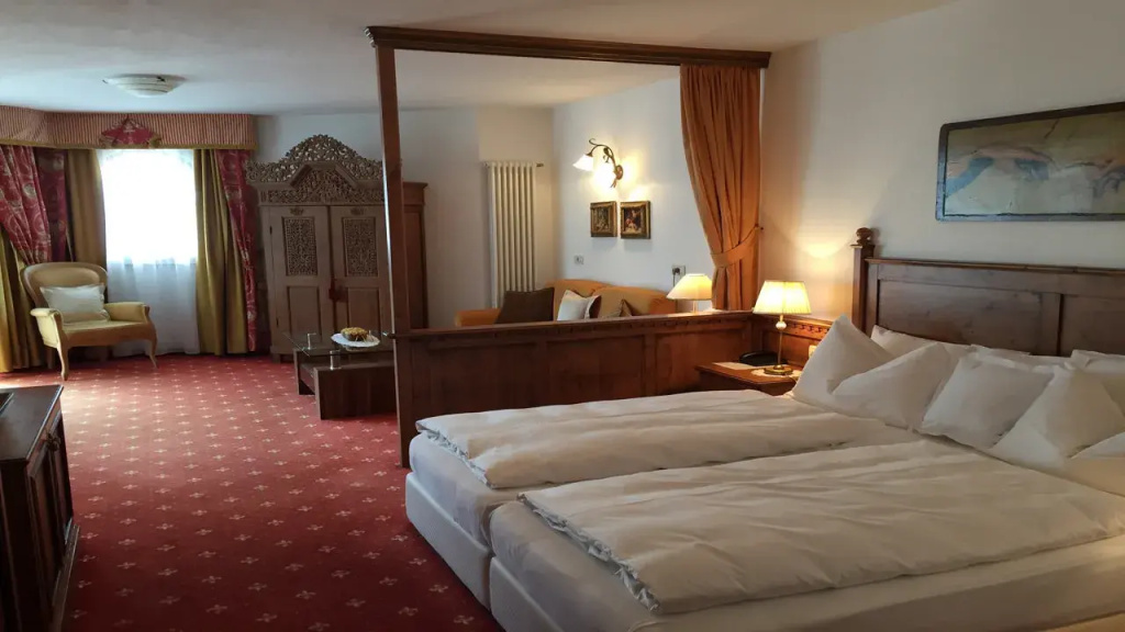 Hotel photo 30