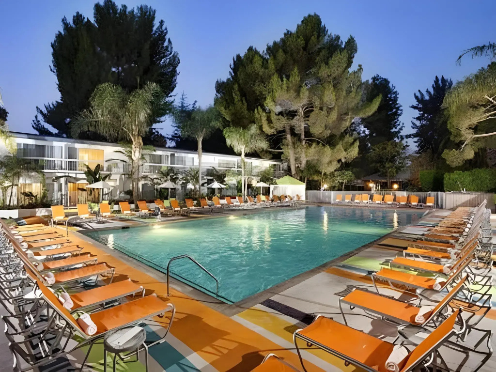 Sportsmens Lodge Hotel - Général