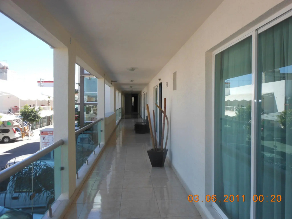 Balcony & Terrace