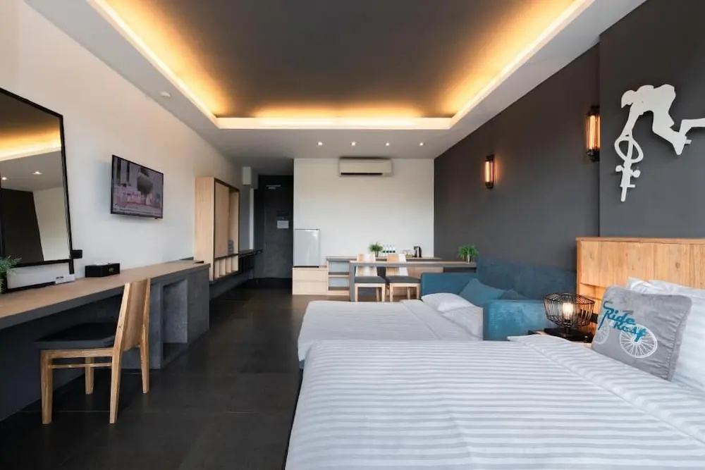 The VELO'S hotel and BMX Pump Track - Chambres
