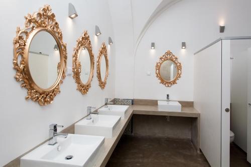 Lost Inn Lisbon Hostel by null
