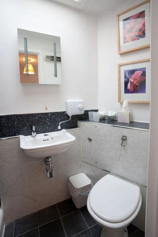 Double Cottage with garden view (full double bed)