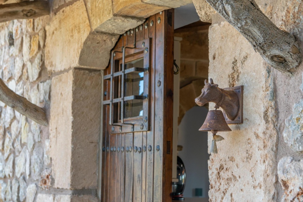 CAN GREVER - Charming country house with private pool. Ideal for couples. Free WIFI.