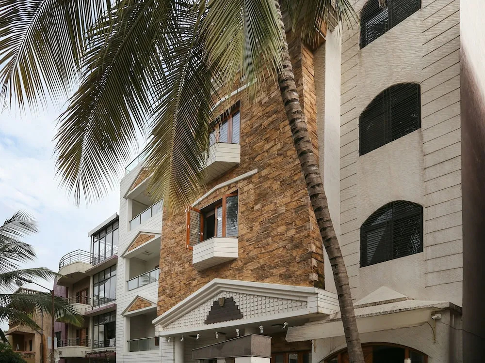 OYO 17286 Lrh Service Apartments