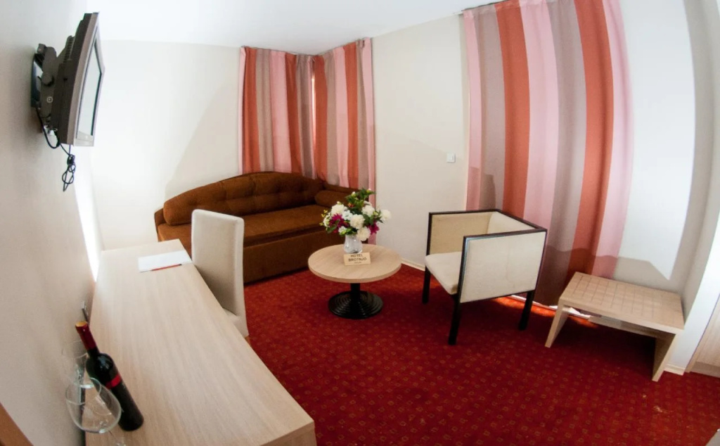 Hotel photo 16
