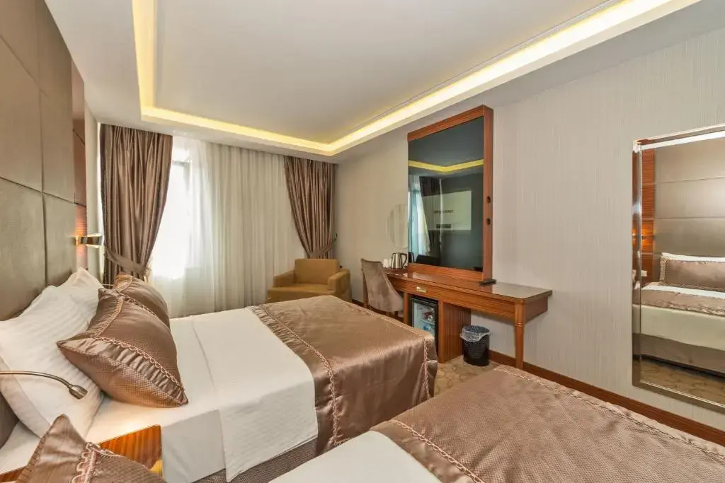 Glorious Hotel - Chambres
