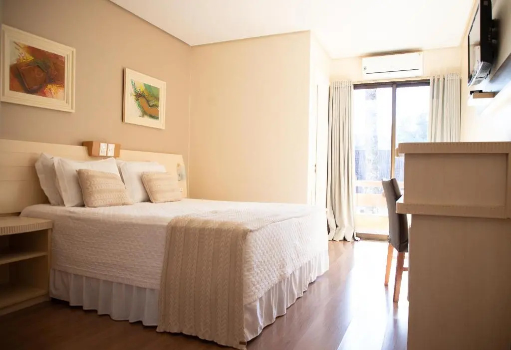 Luxury Double room (full double bed)