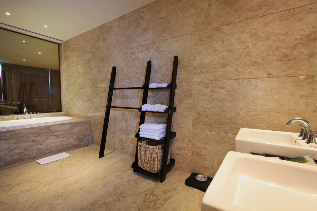 Ulu Segara Luxury Suites & Villas