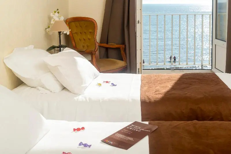 CERISE Royan - Le Grand Hôtel de la Plage - Chambres