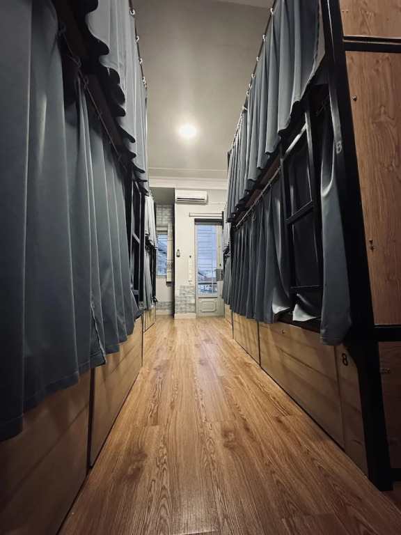 Кровать в общем номере в Alleyway Hostel - Adults Only