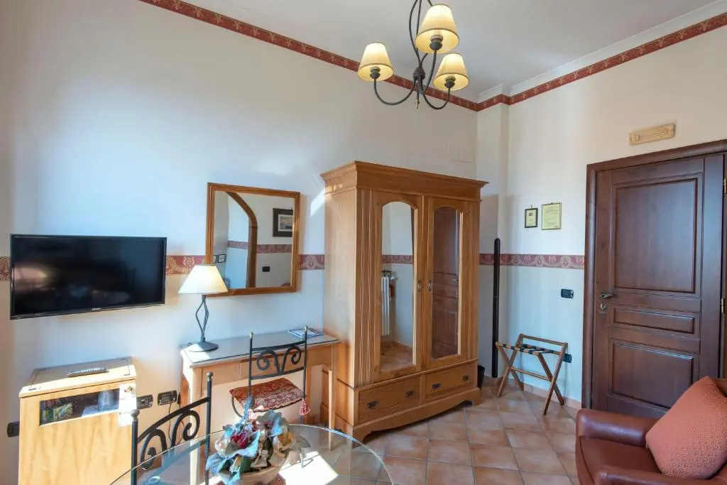 Pinto Storey Hotel - Chambres