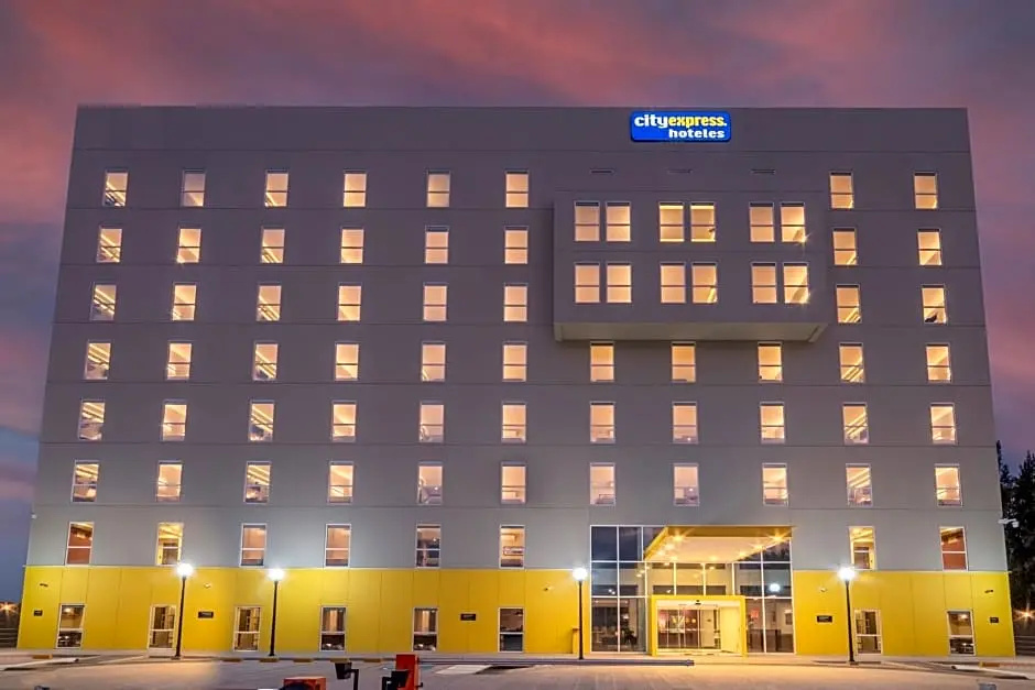 City Express by Marriott Guaymas