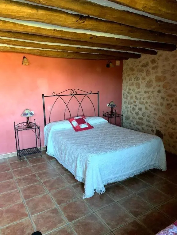 Masia de la Serra de la Cogulla - Chambres