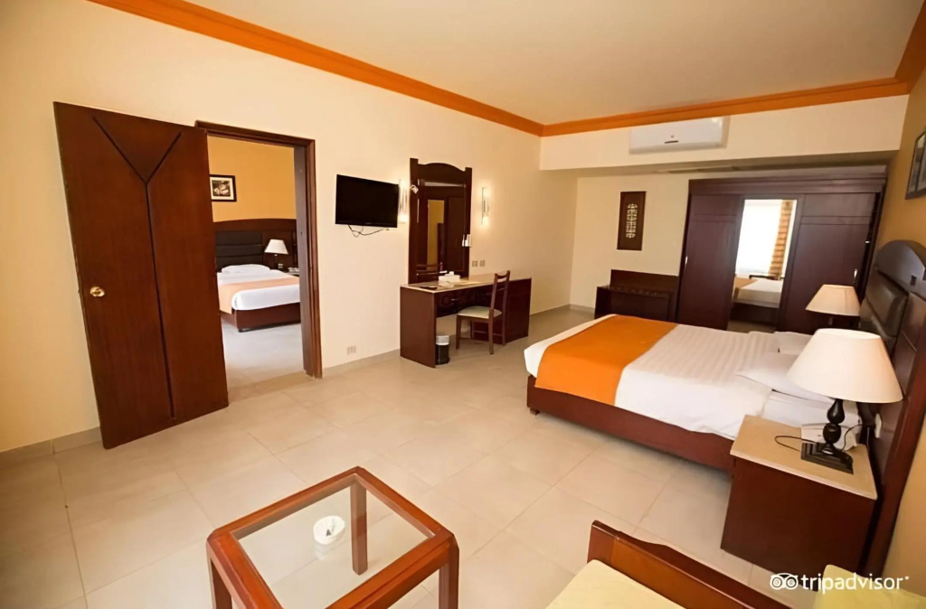 Отель Sharm Holiday Resort в Шарм-эш-Шейхе