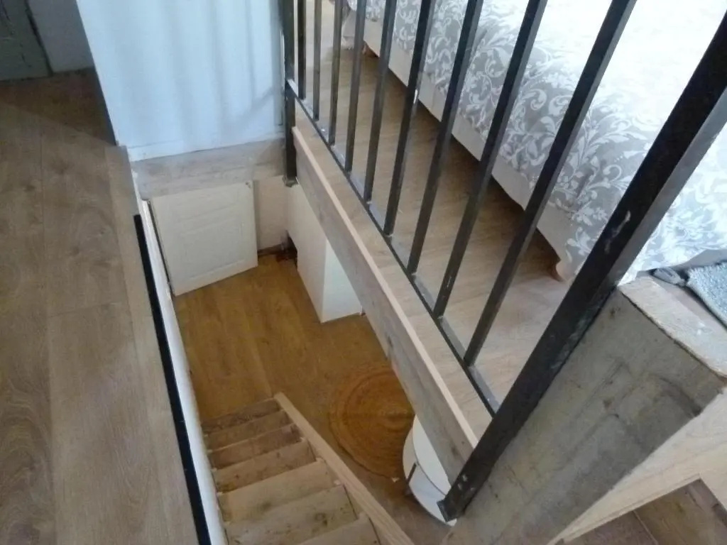 Balcony & Terrace