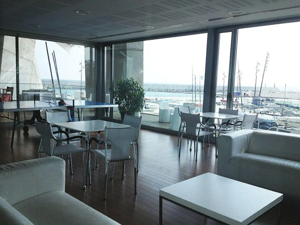 Sercotel Barcelona Sailing Hostel