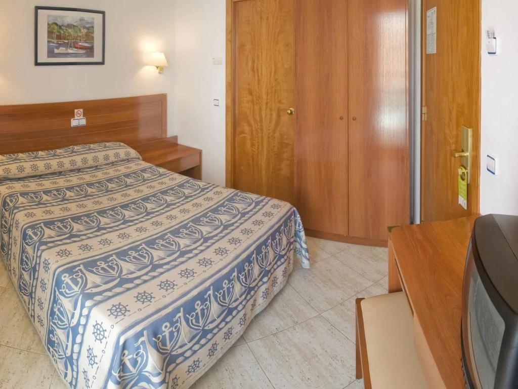 Hotel GHT Marítim - Chambres