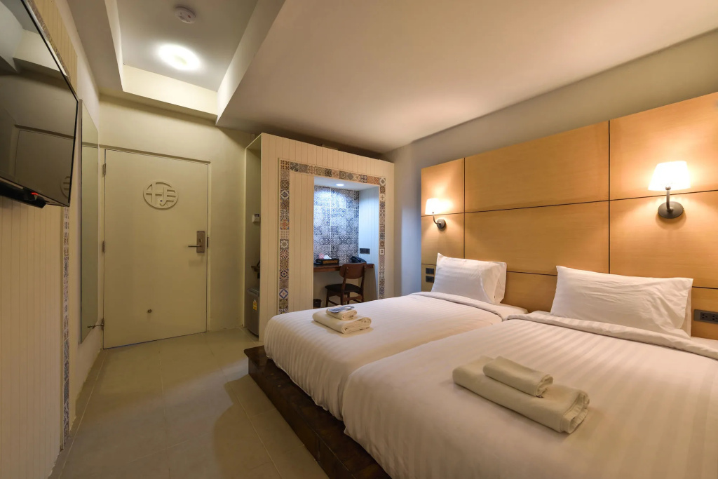 Montree Phuket Hotel — фото