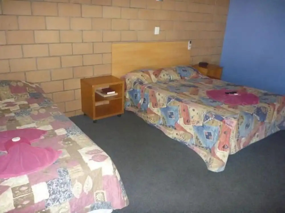 Image 5