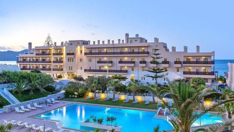 Santa Marina Beach Hotel - Chambres