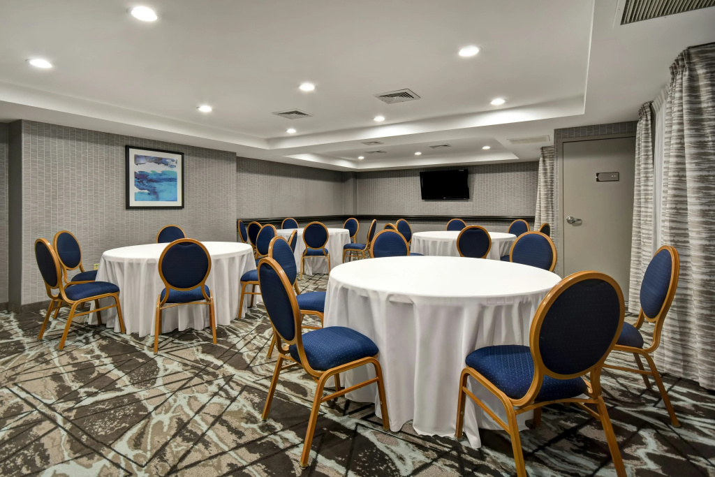 Homewood Suites by Hilton Edgewater - Général