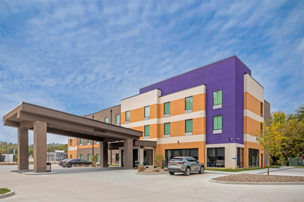 Sleep Inn & Suites