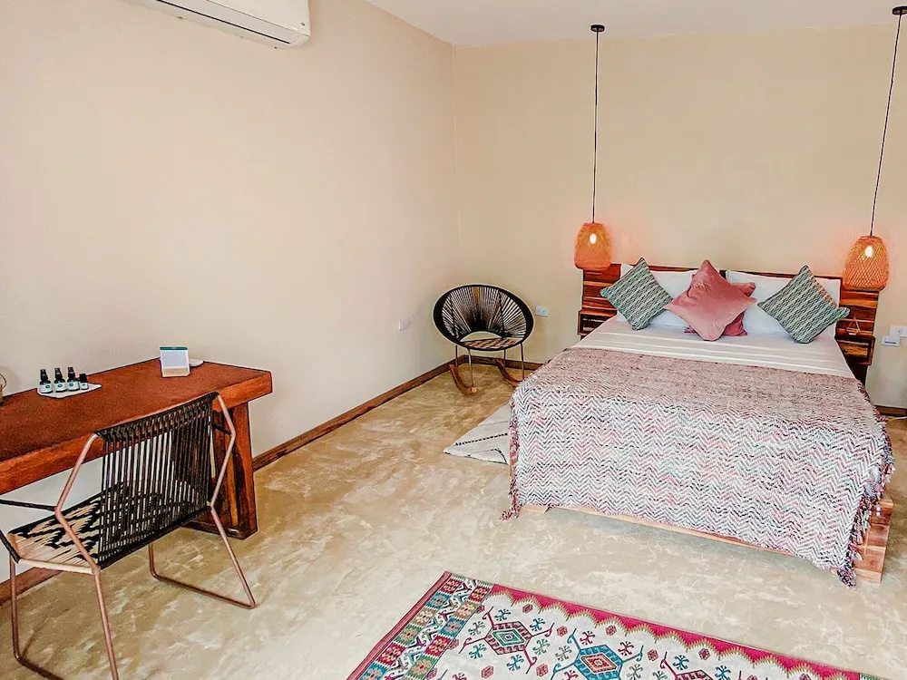 Suite with garden view