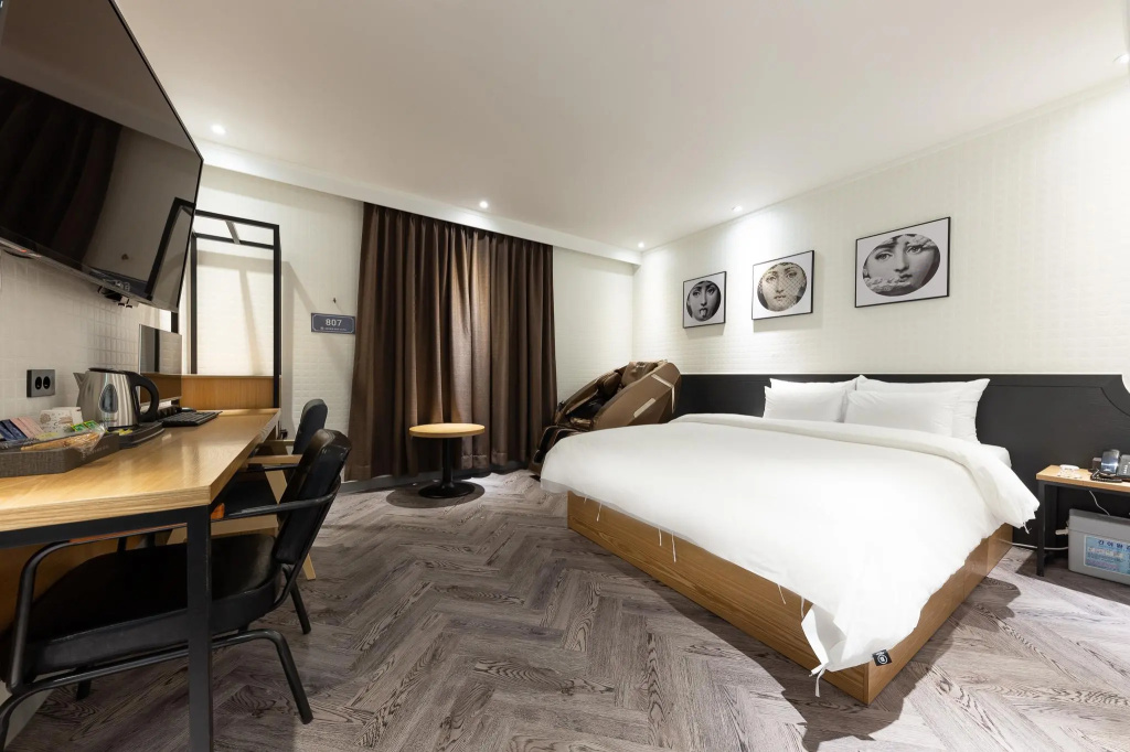 Luxury room