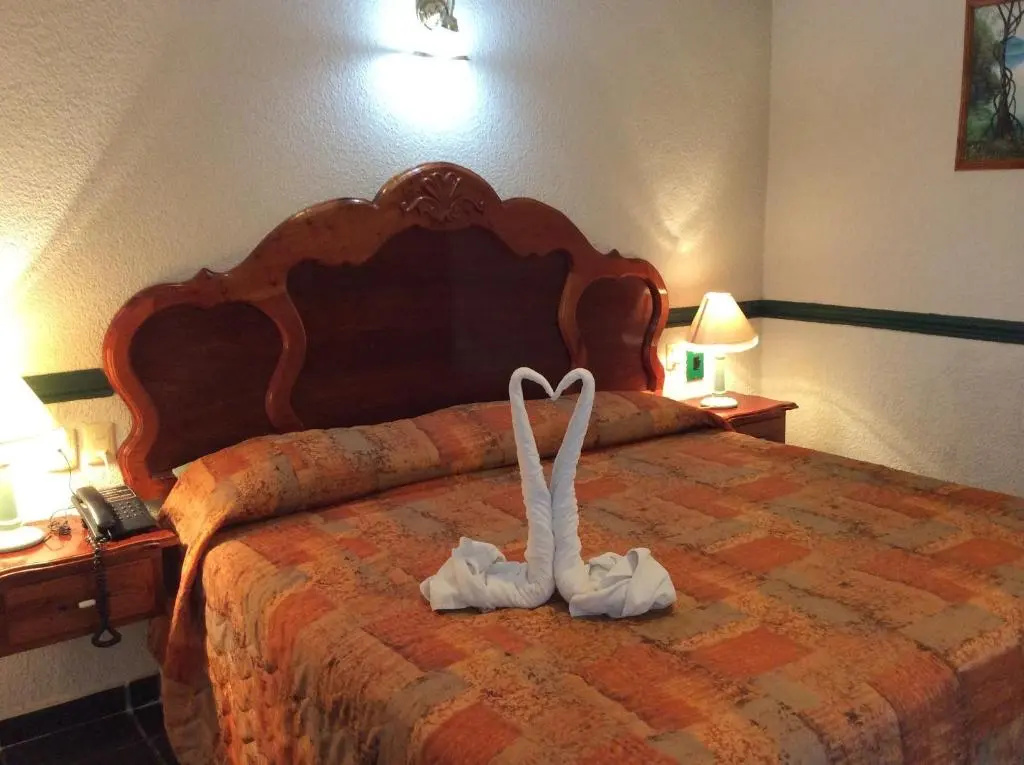 Hotel del Angel - Chambres