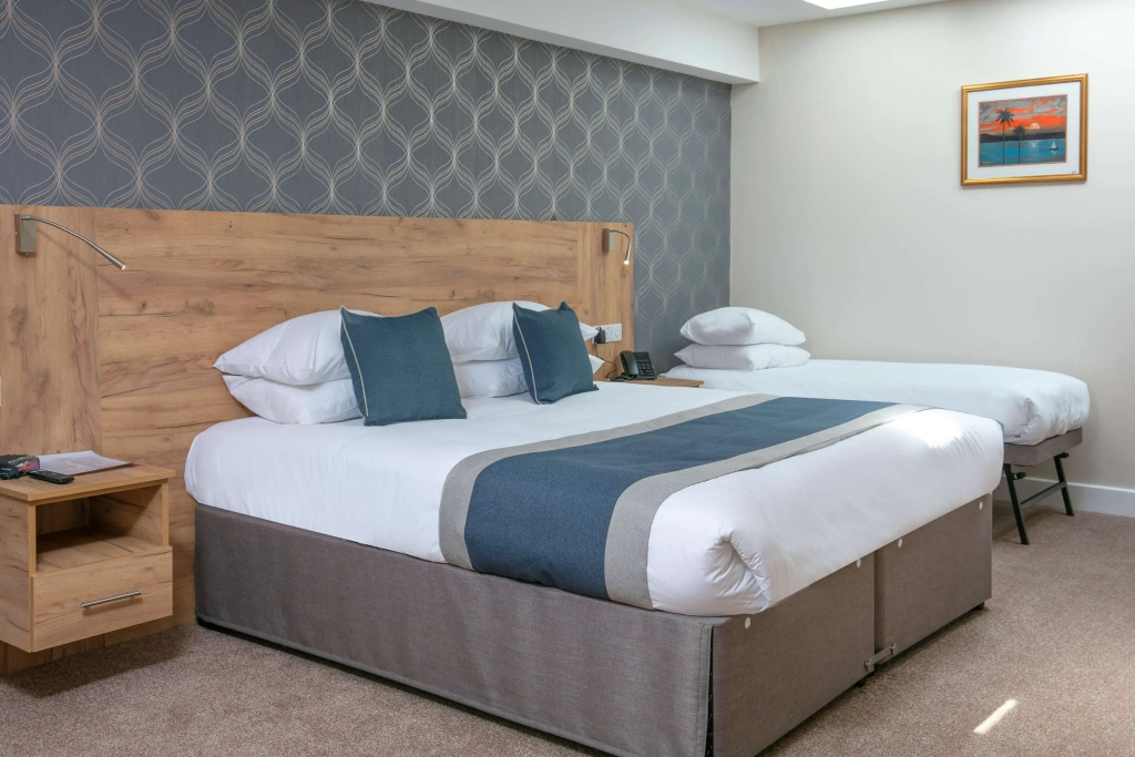 Standard Quadruple room