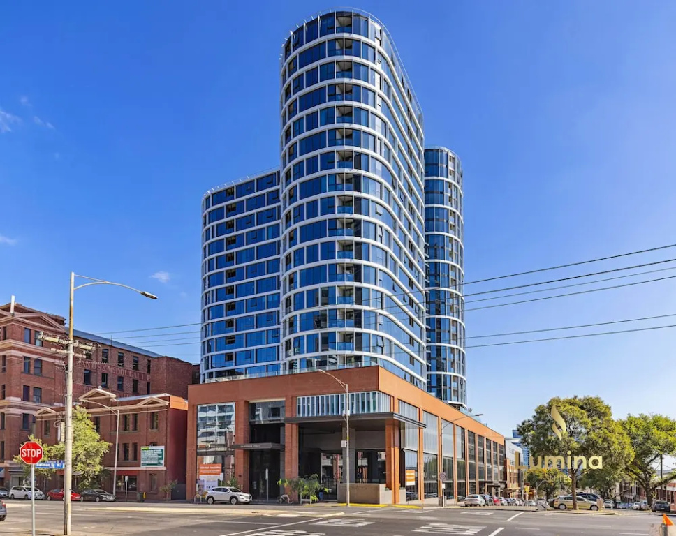 Lumina Suites