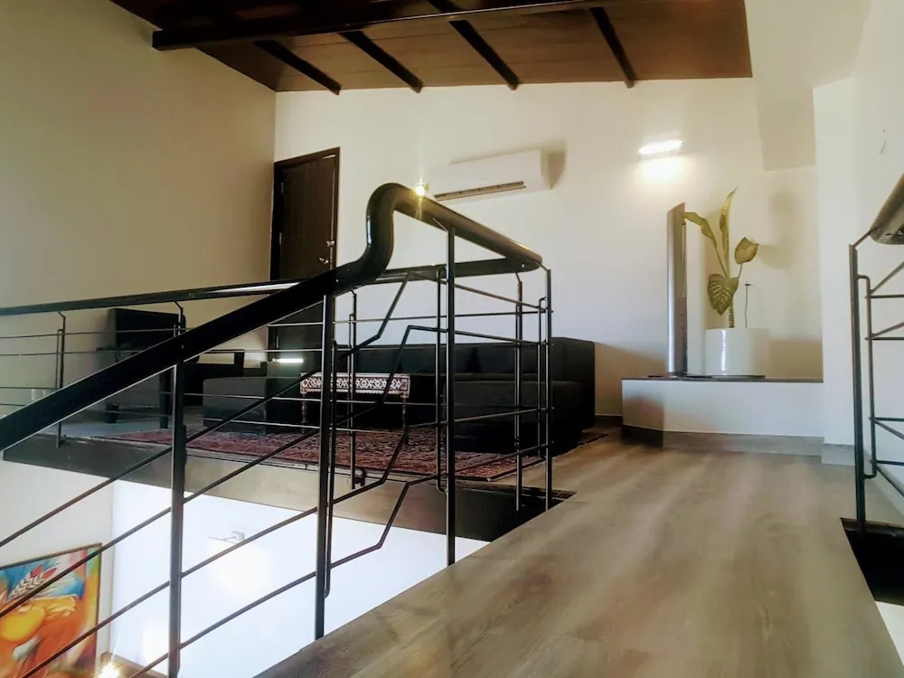 Standard Double Duplex room (full double bed)