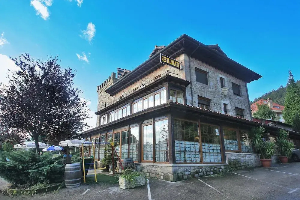 Posada Medieval el Manjon