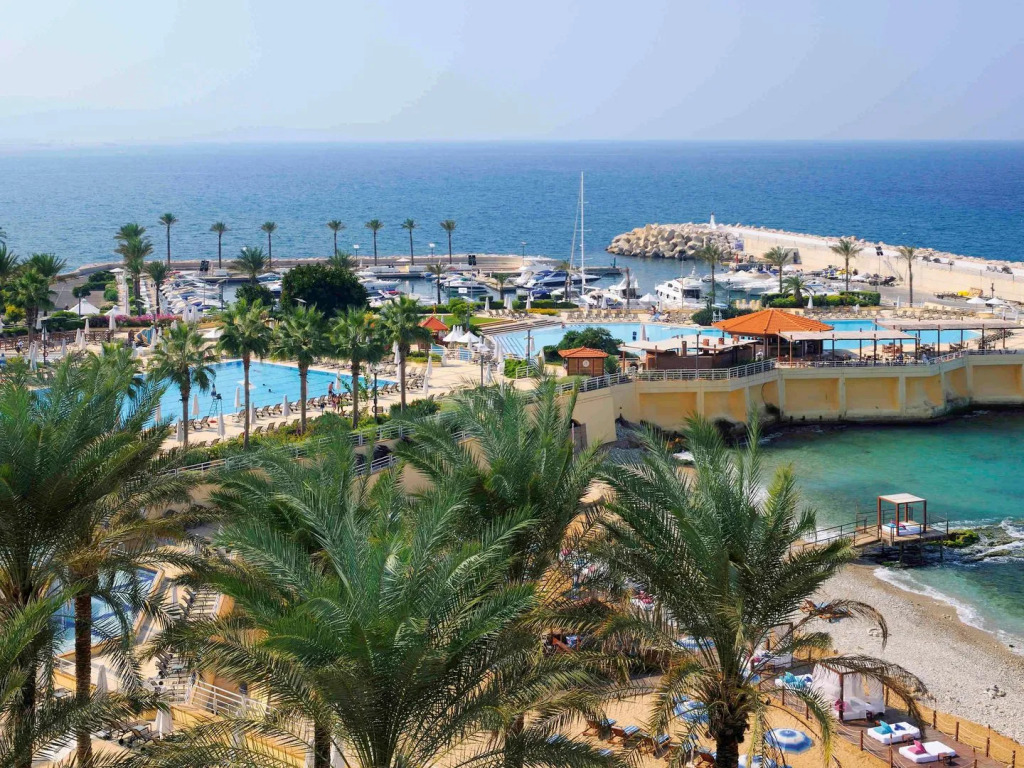 Mövenpick Hotel Beirut - фото 19