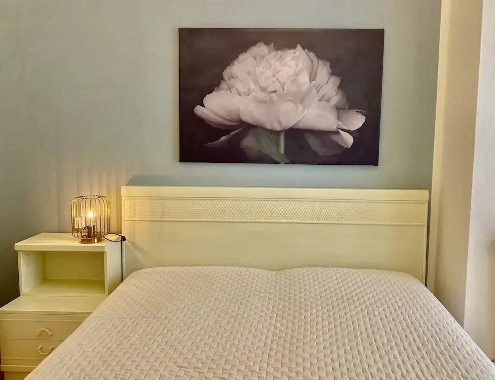 1 Bedroom Bed in Dorm (male dorm) with balcony