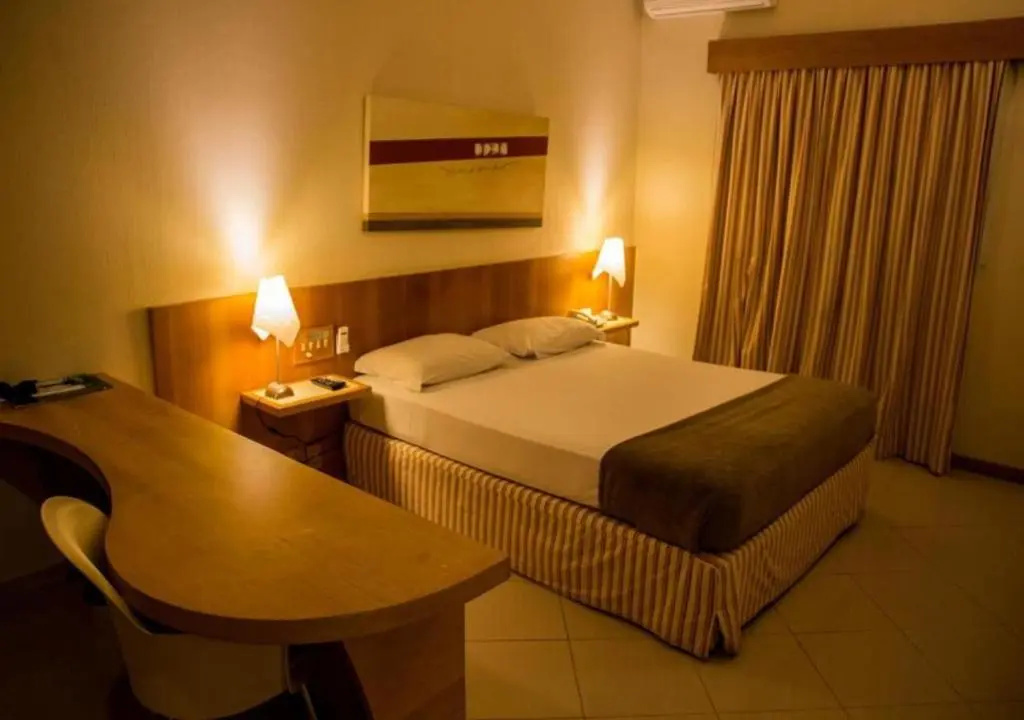Carlton Plaza Baoba - Chambres