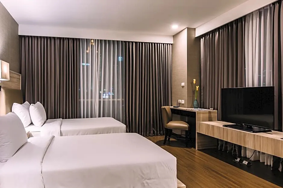 Adelphi Suites Bangkok - Chambres