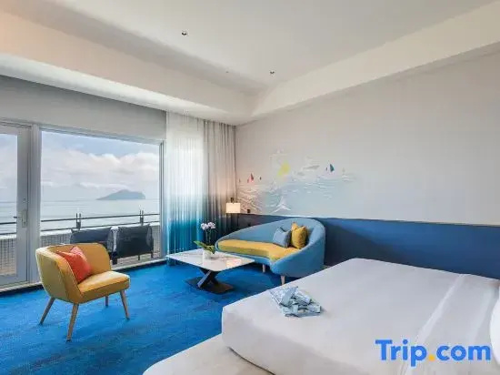 Standard Double room with ocean view (full double bed)