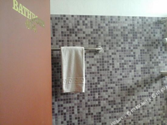 So Hotel