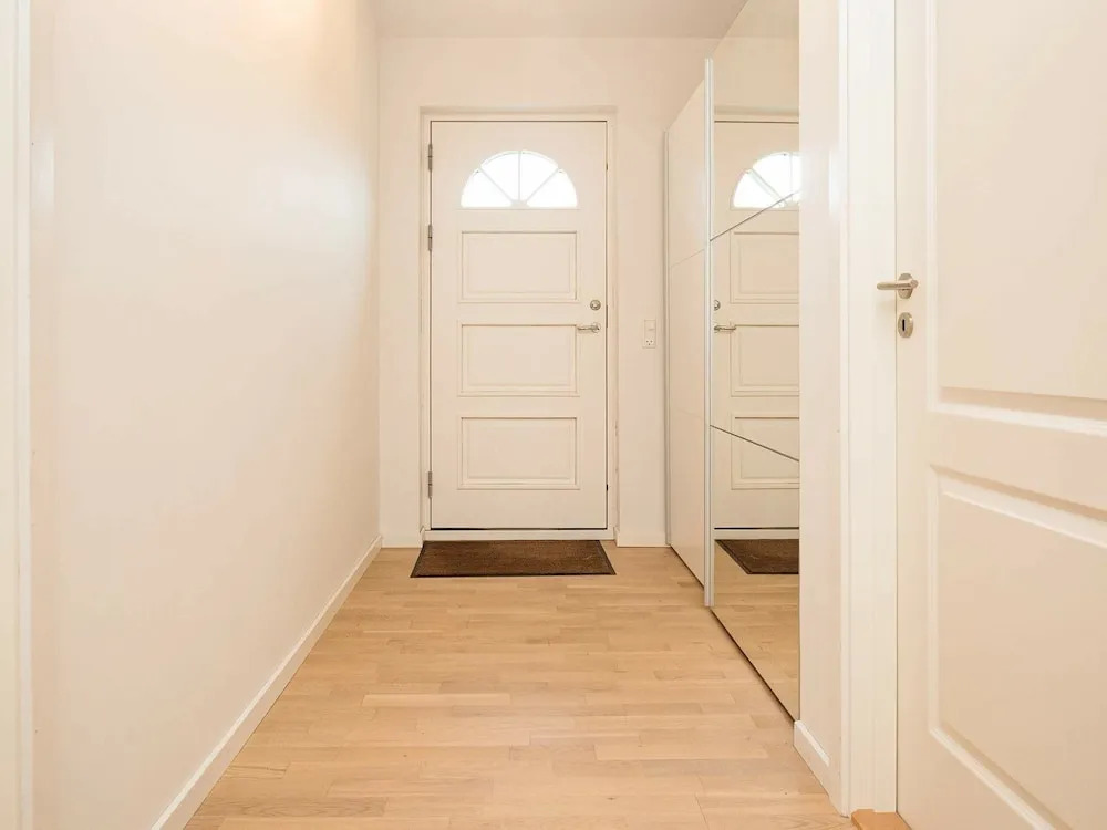 Vintage Holiday Home in Rødby With Hot Tub - фото 7