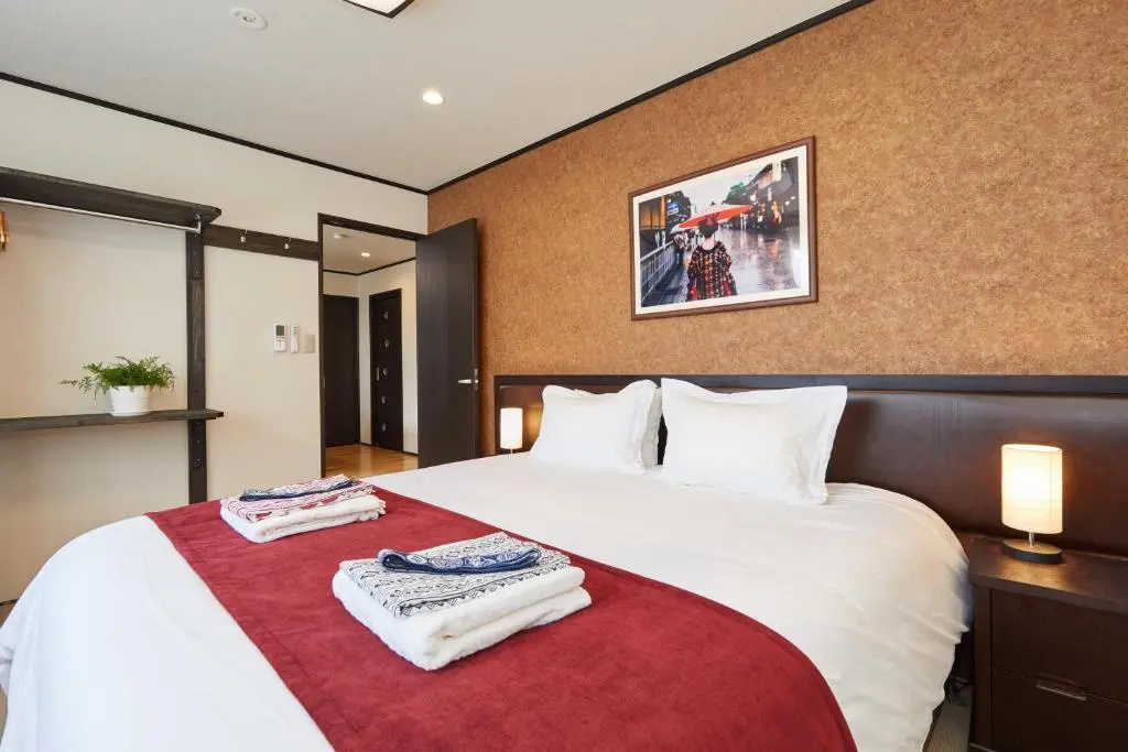 2 Bedrooms Deluxe Apartment