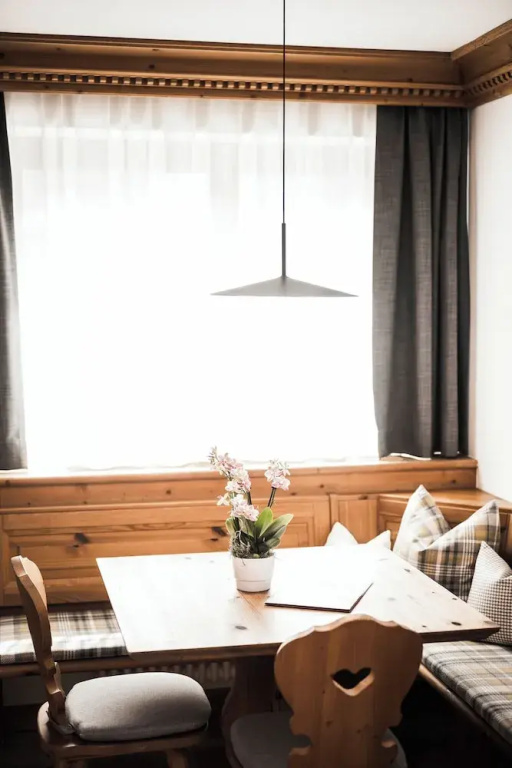 Suite with balcony