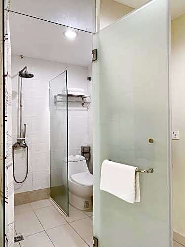 Azio Hotel