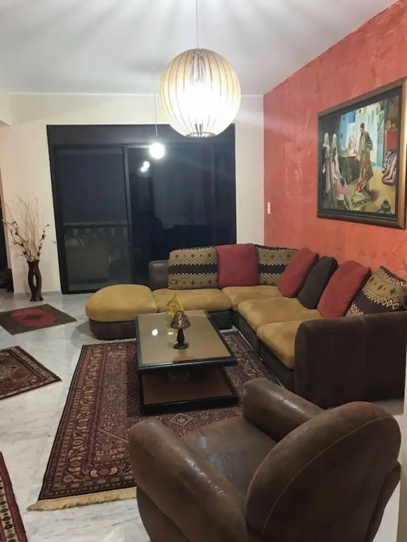 Deluxe Apartment