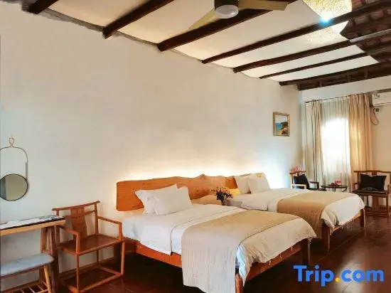 Standard Double Family room (twin beds)