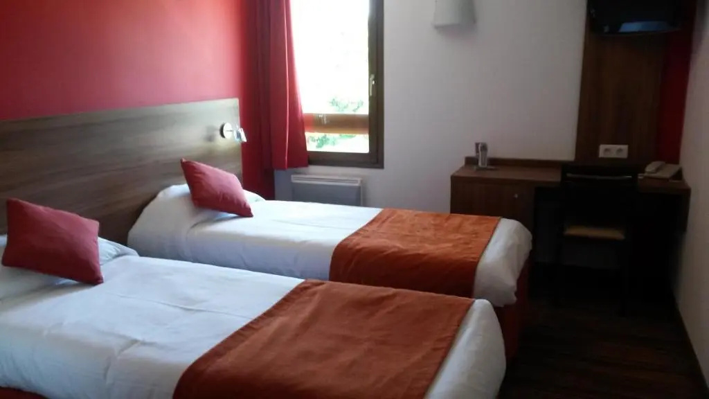 Logis Hôtel La Clé Des Champs - Chambres
