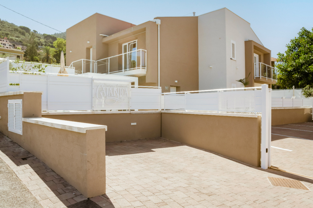 Hotiday Apartments Cefalù