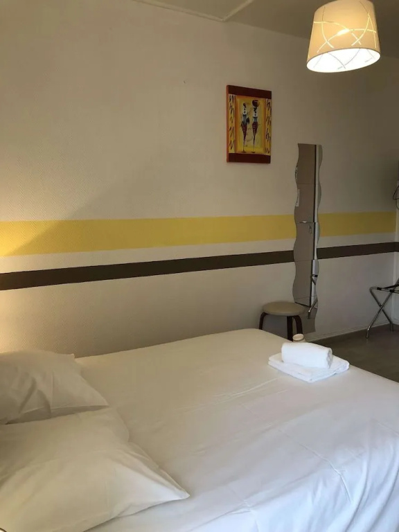 Afficher la photo 7 — Enzo Hotels Neufchateau