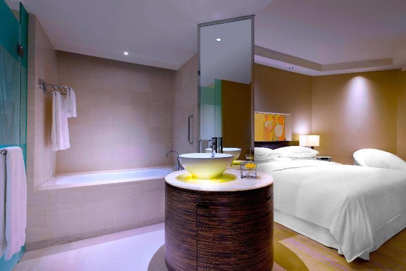 Sheraton Nha Trang Hotel & Spa